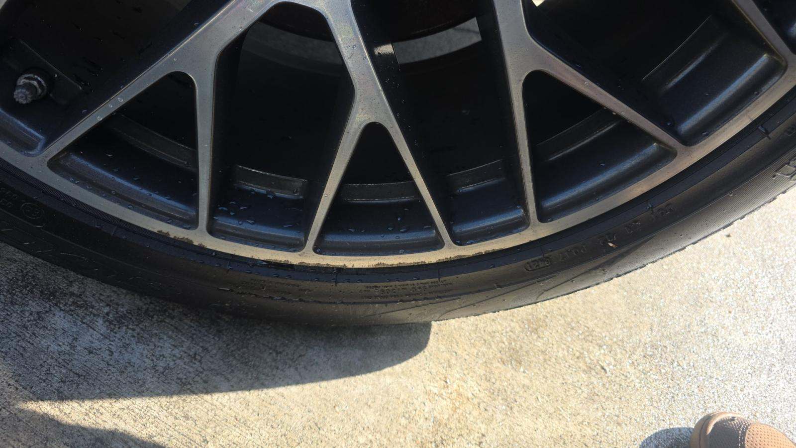 2018 Porsche Macan Base AWD