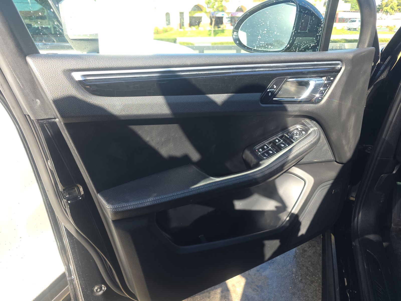 2018 Porsche Macan Base AWD