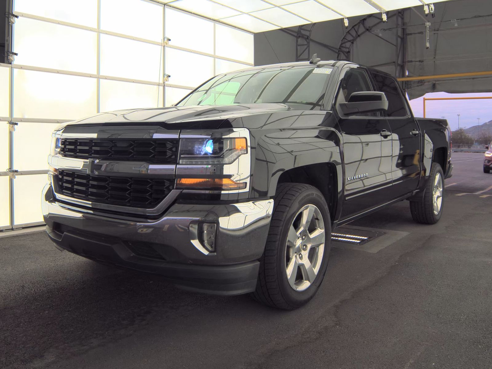 2017 Chevrolet Silverado 1500 LT RWD