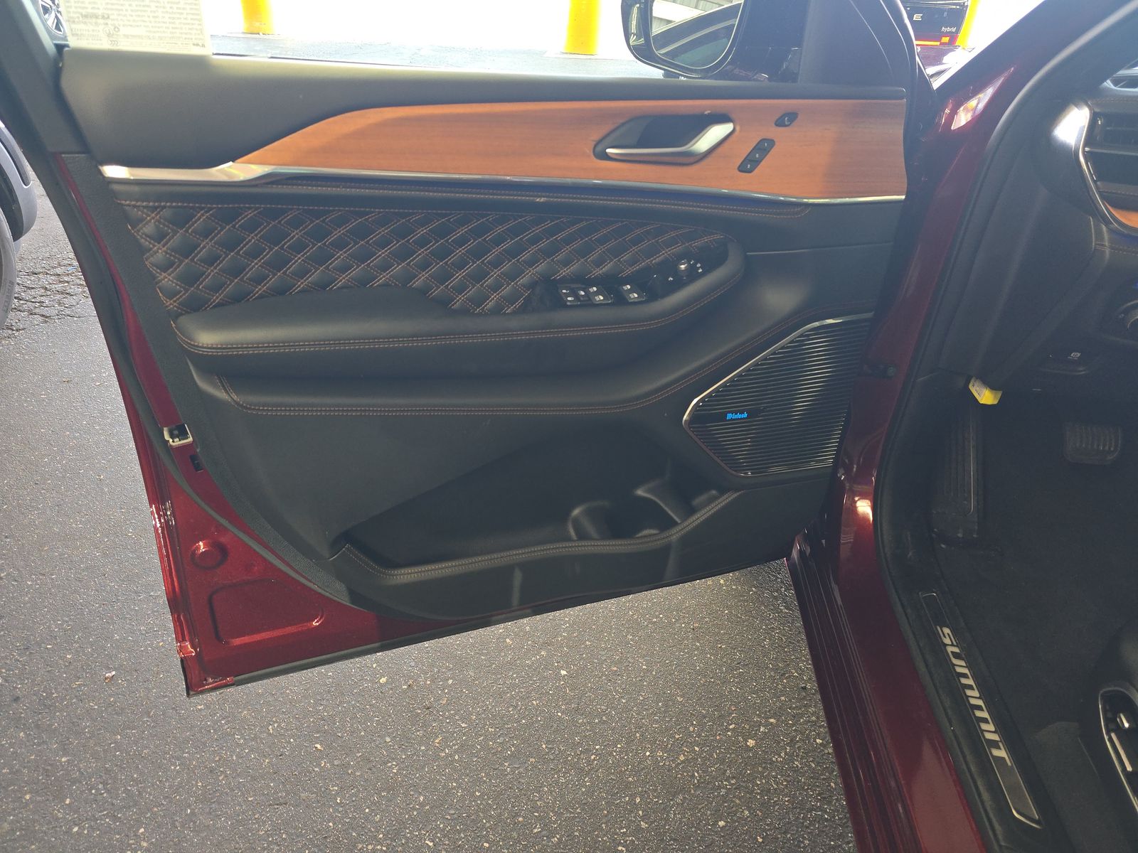 2023 Jeep Grand Cherokee 4xe Summit Reserve AWD