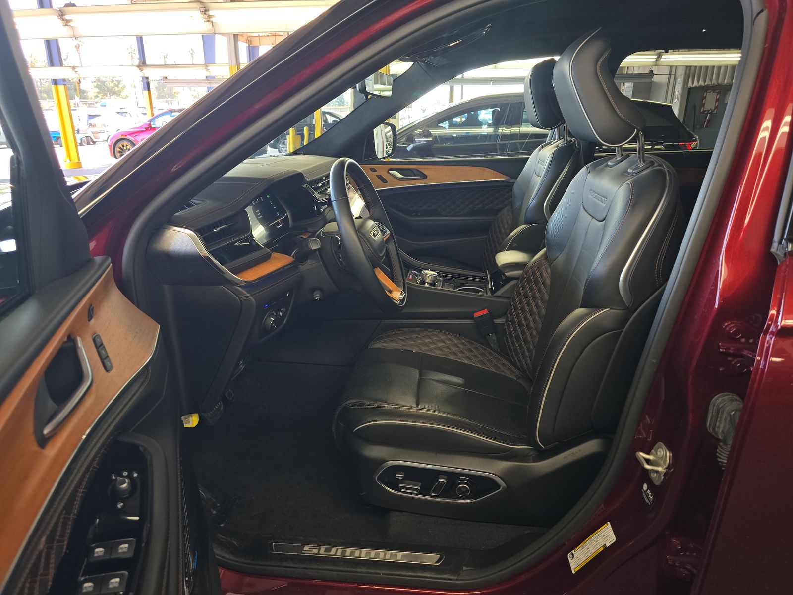 2023 Jeep Grand Cherokee 4xe Summit Reserve AWD