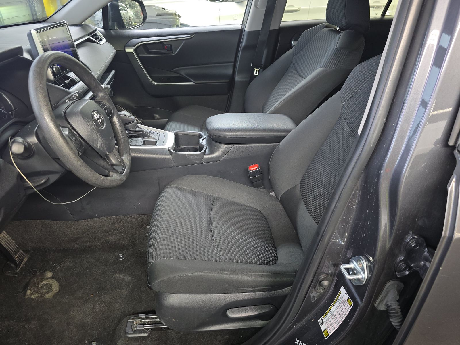 2024 Toyota RAV4 LE AWD