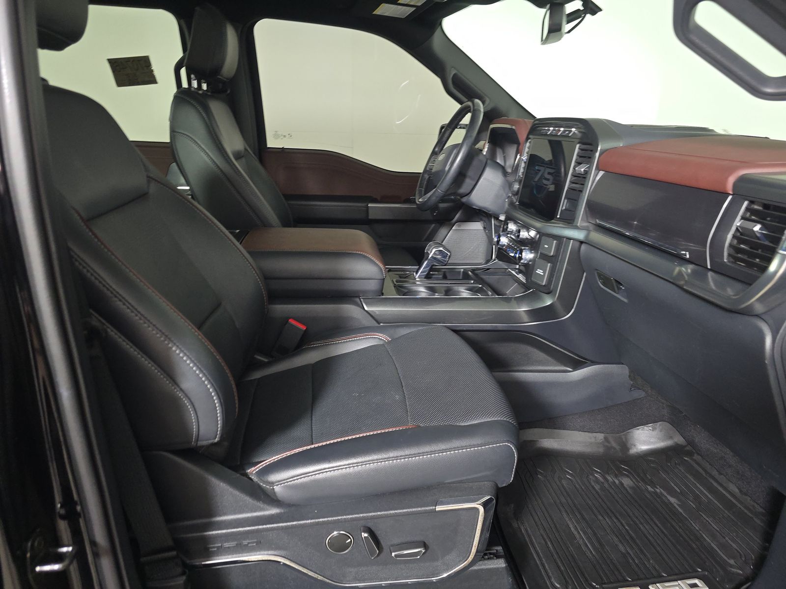 2023 Ford F-150 Lariat AWD