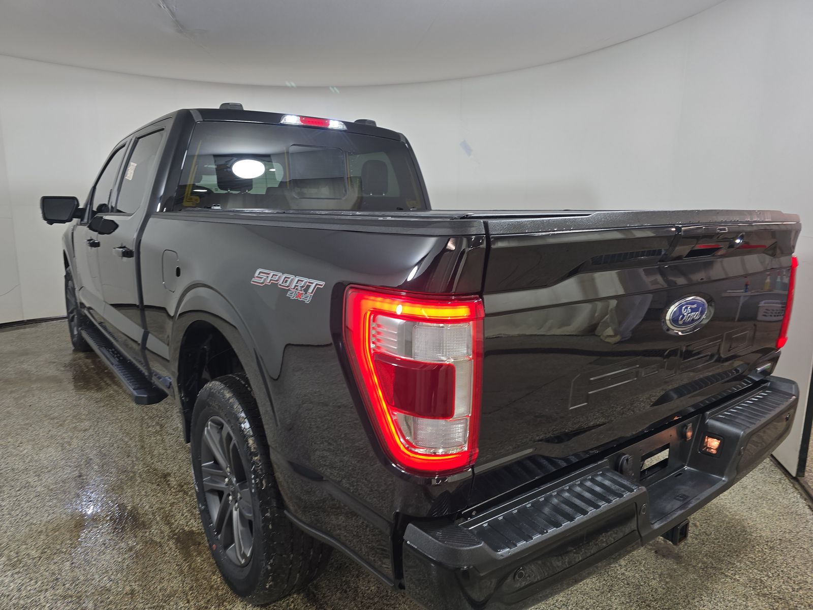 2023 Ford F-150 Lariat AWD