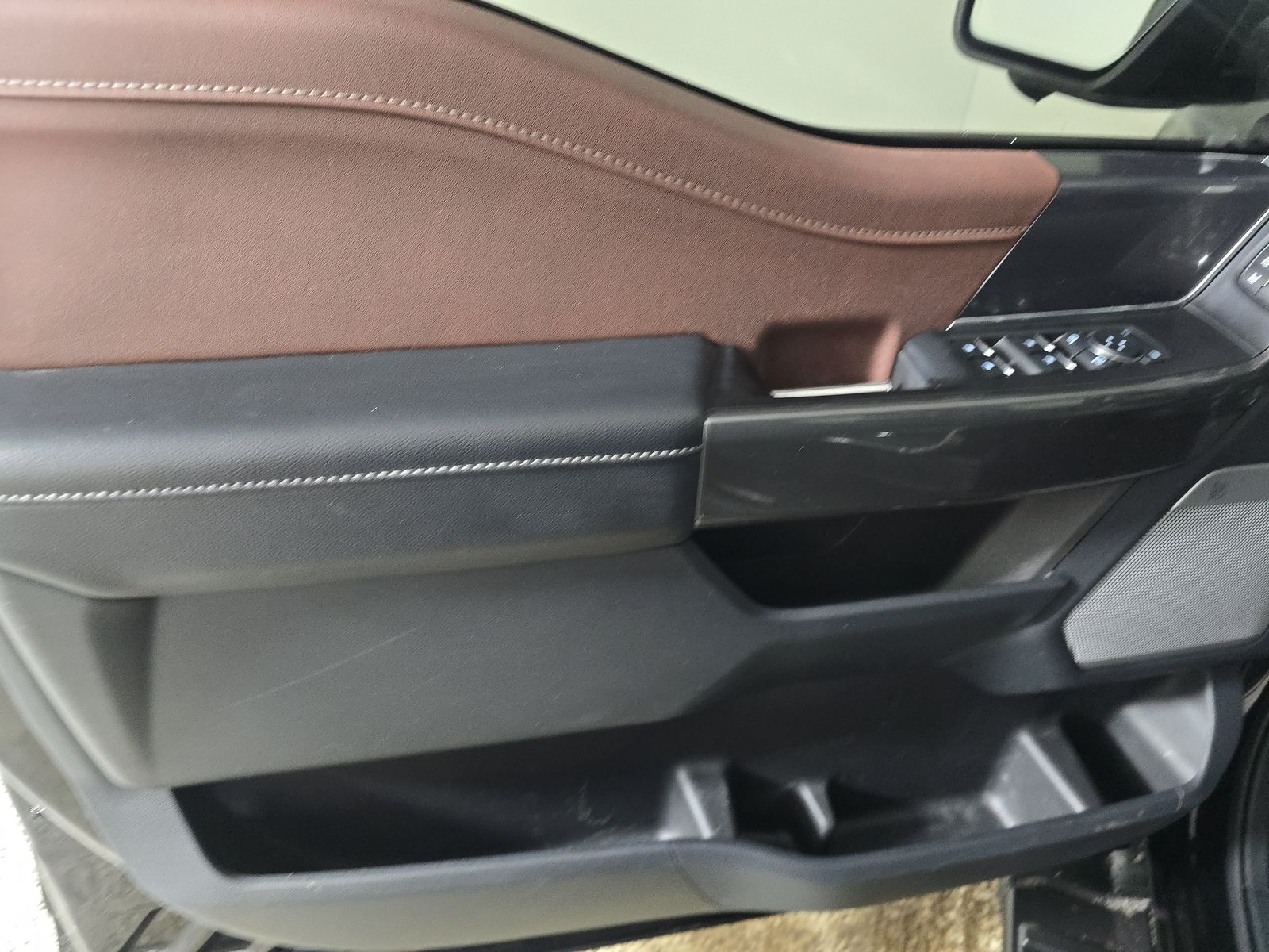 2023 Ford F-150 Lariat AWD