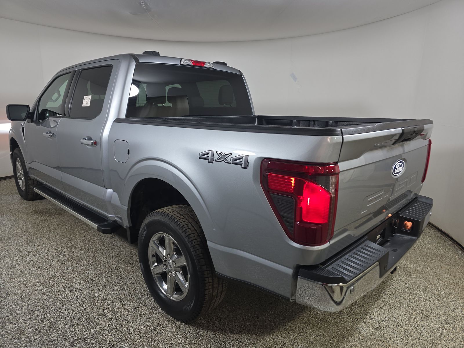2025 Ford F-150 XLT AWD