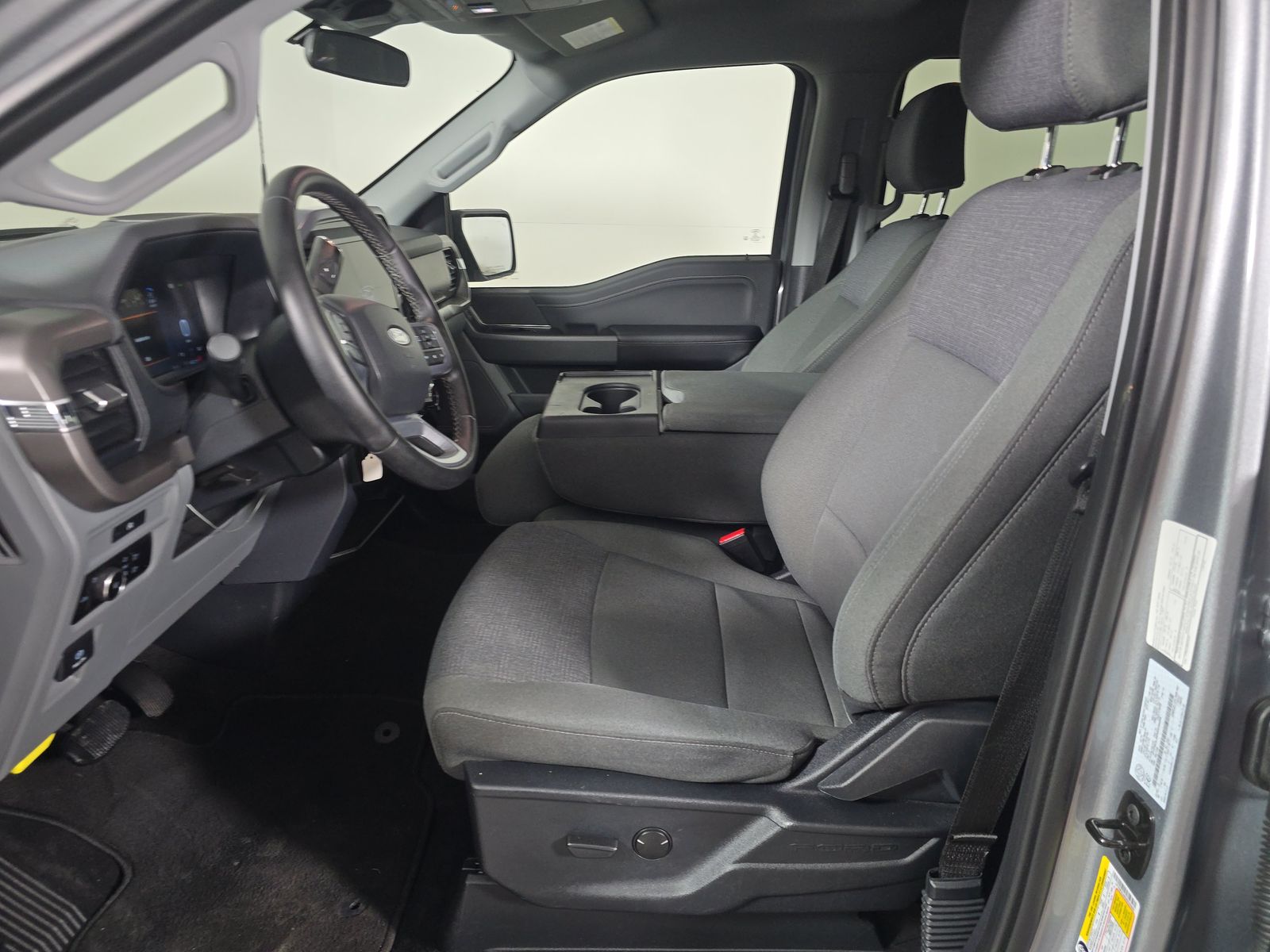 2025 Ford F-150 XLT AWD