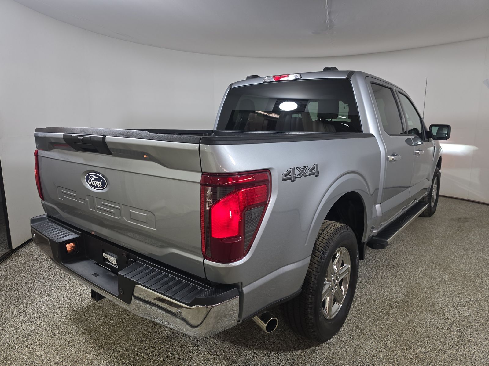 2025 Ford F-150 XLT AWD