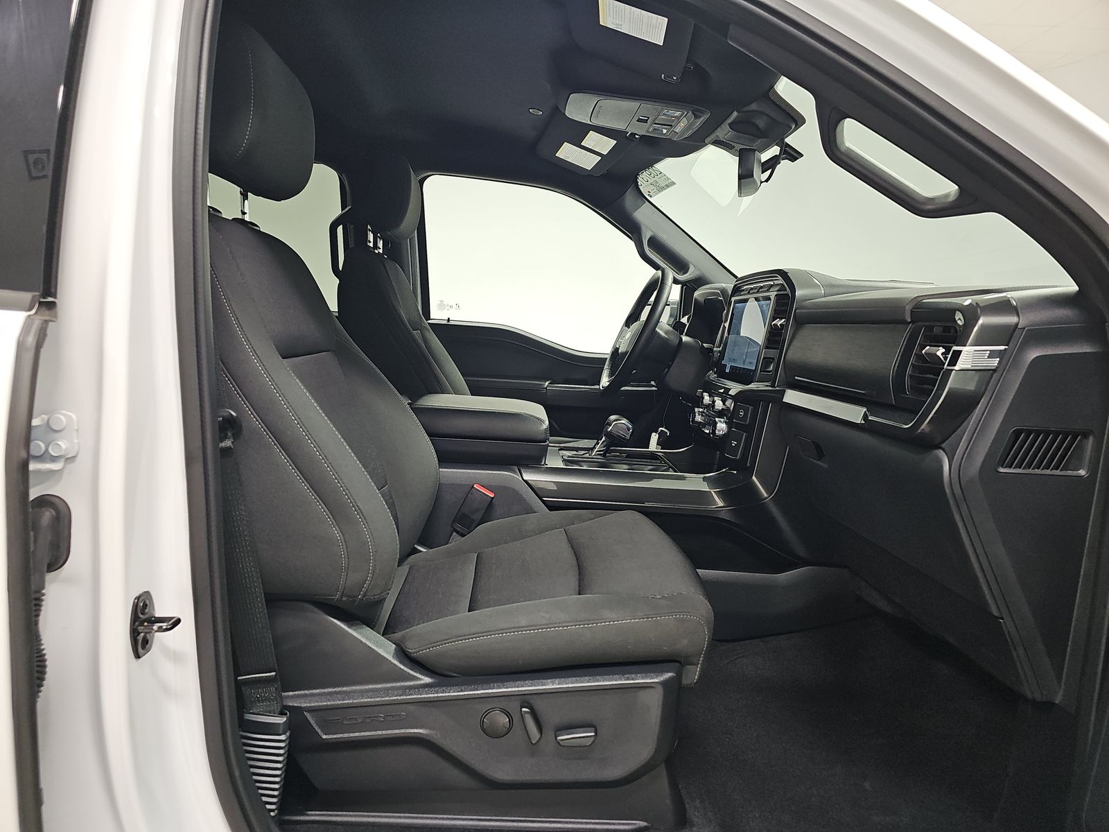 2023 Ford F-150 Hybrid XLT AWD