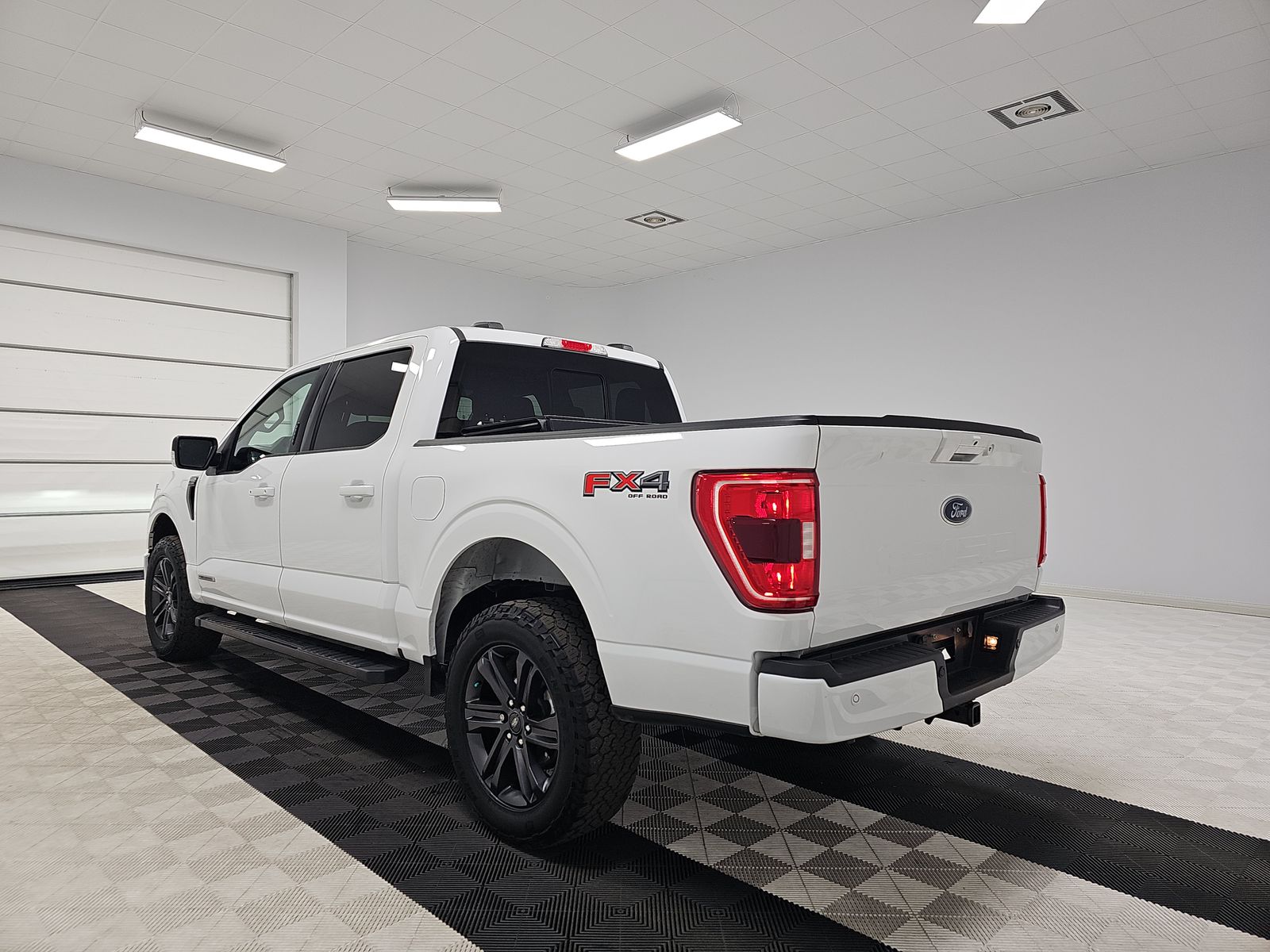 2023 Ford F-150 Hybrid XLT AWD