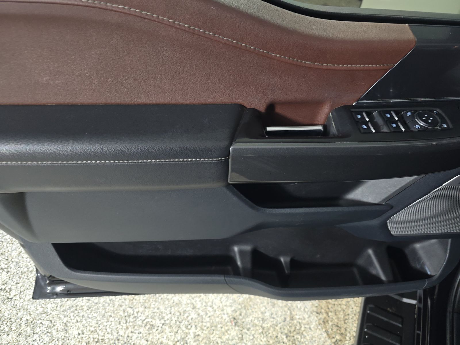 2023 Ford F-150 Lariat AWD