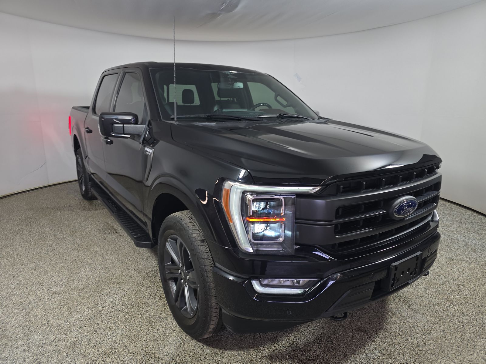 2023 Ford F-150 Lariat AWD