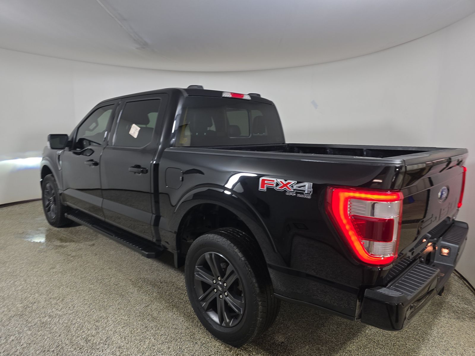 2023 Ford F-150 Lariat AWD