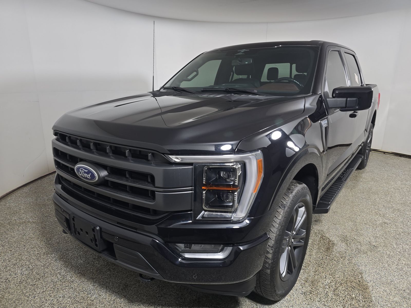 2023 Ford F-150 Lariat AWD