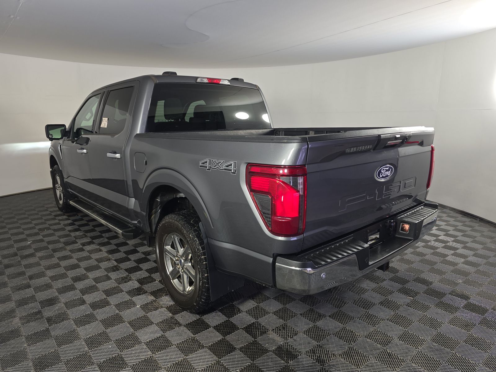 2024 Ford F-150 XLT AWD