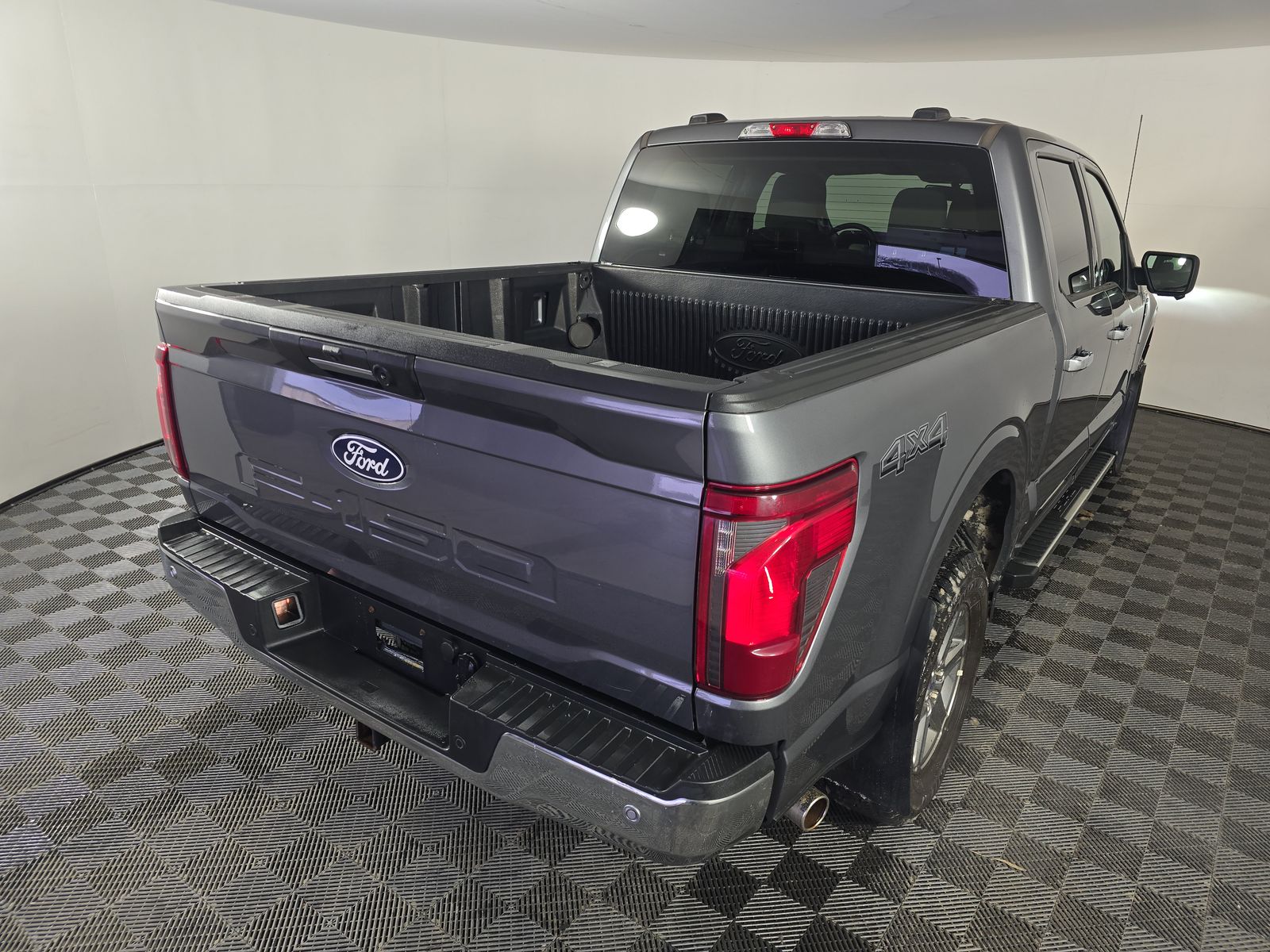 2024 Ford F-150 XLT AWD