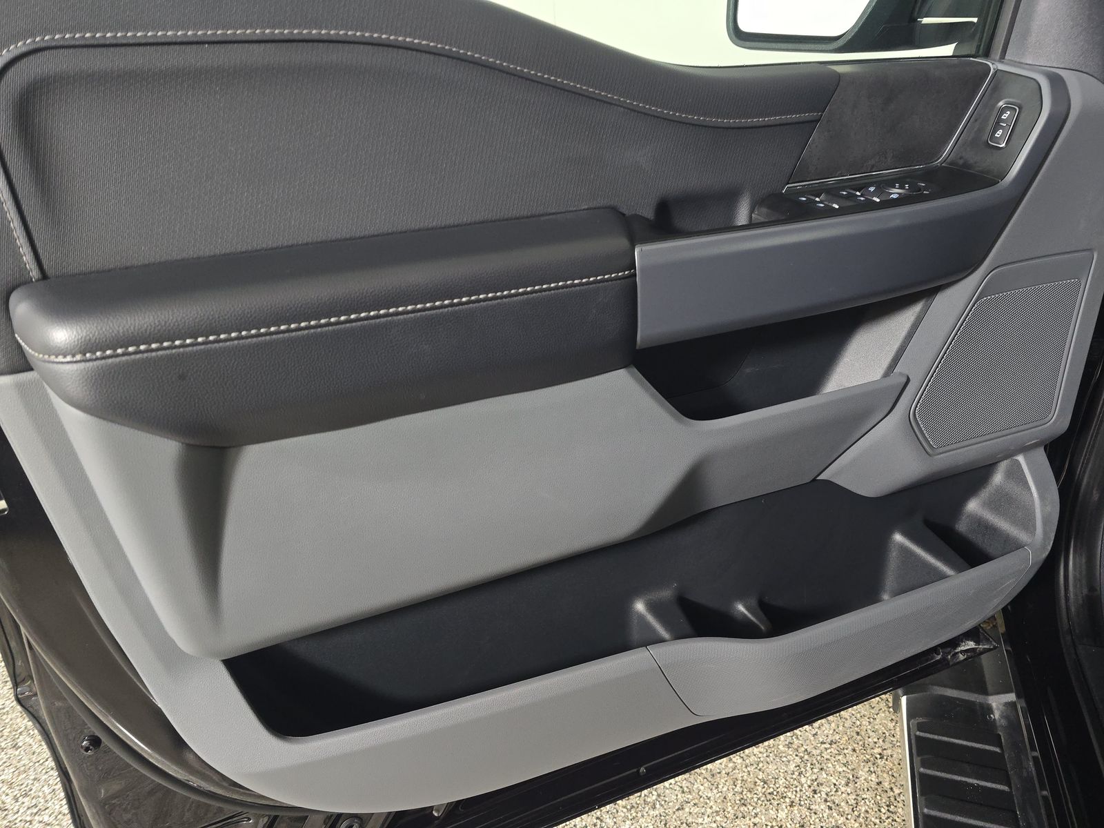 2025 Ford F-150 XLT AWD