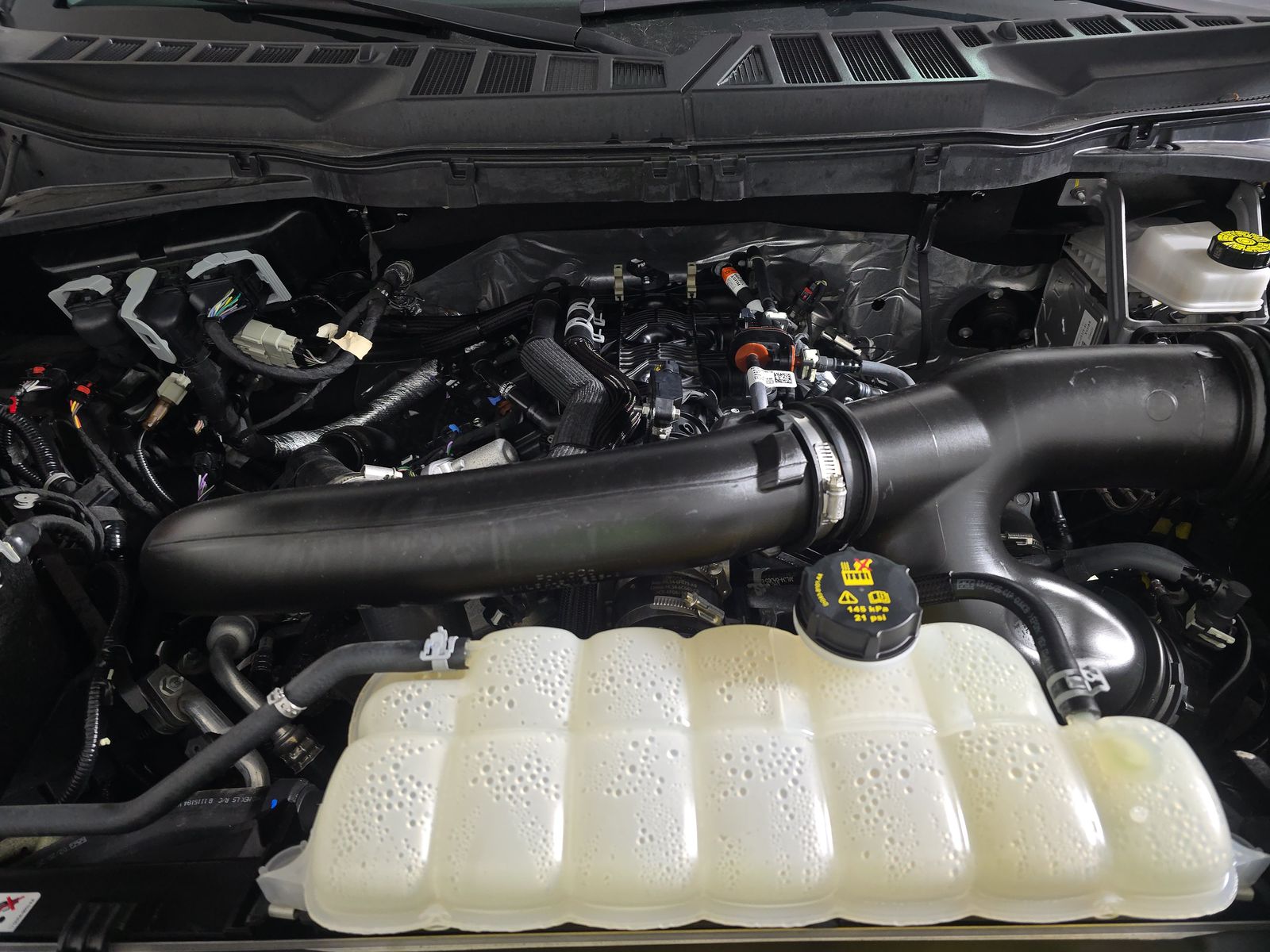 2025 Ford F-150 XLT AWD