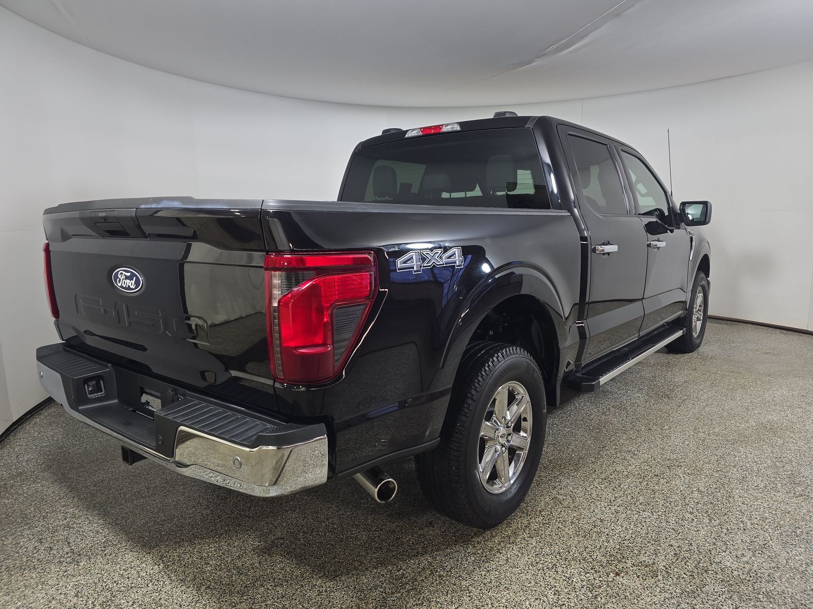 2025 Ford F-150 XLT AWD