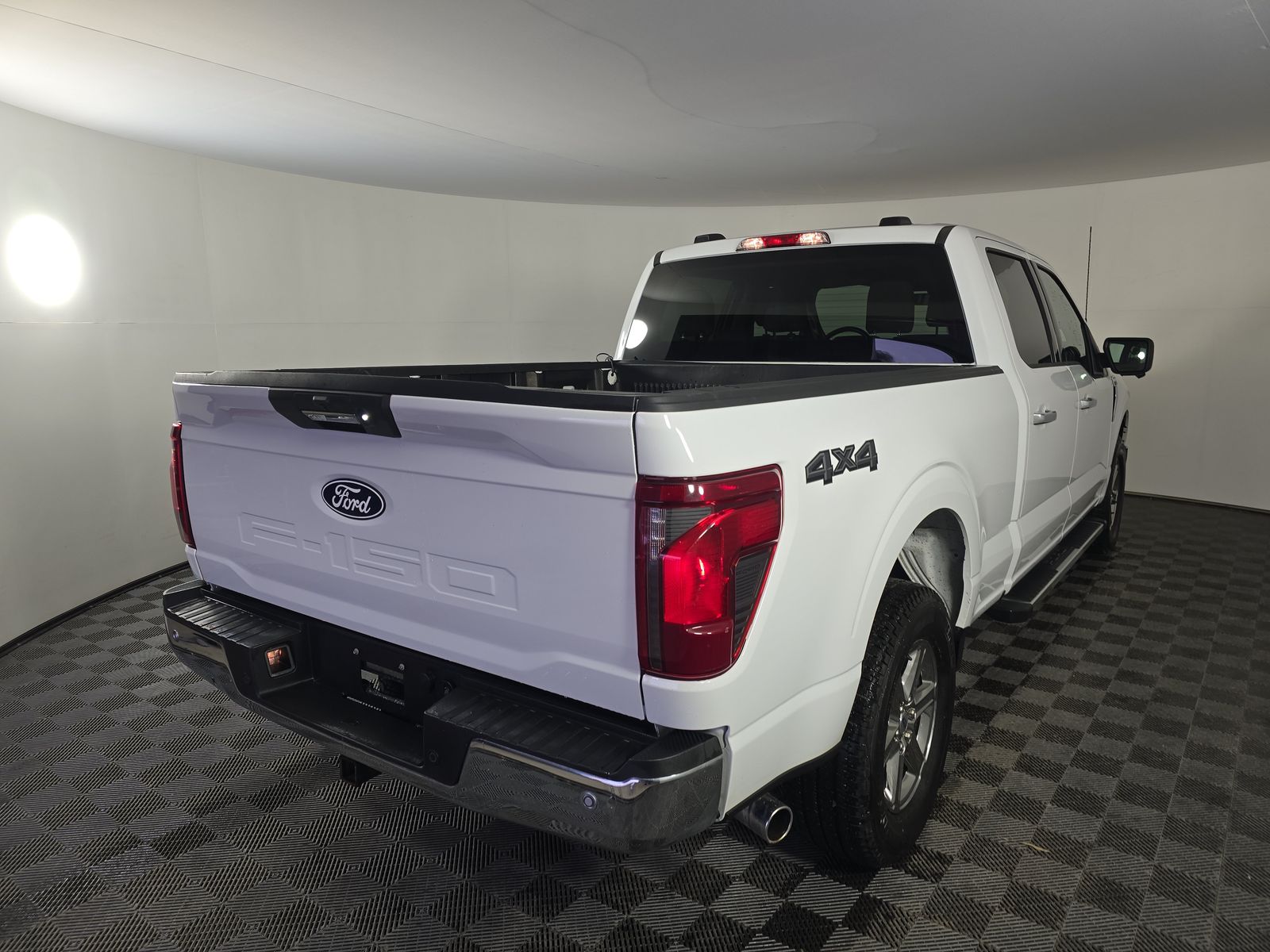 2024 Ford F-150 XLT AWD