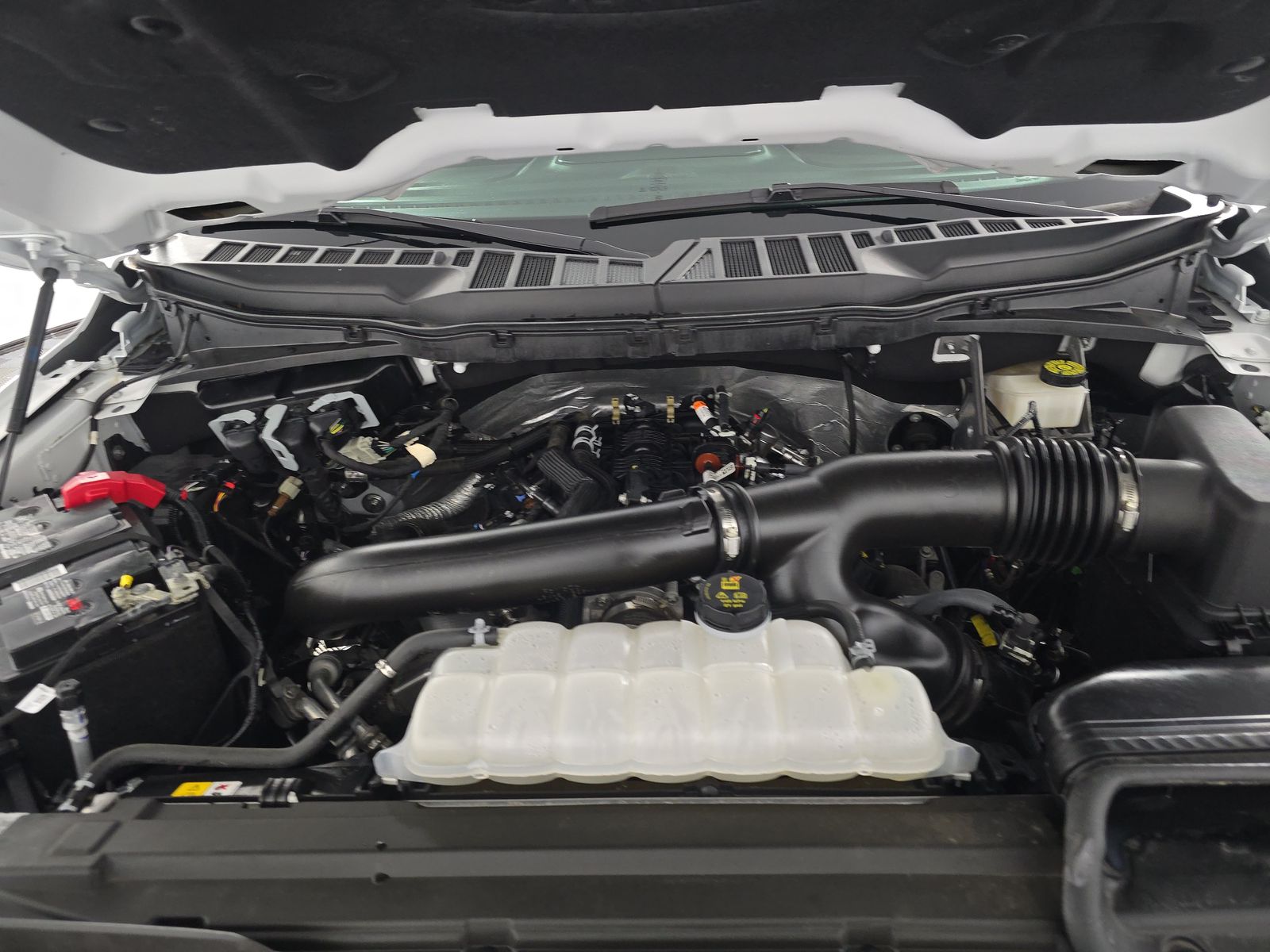 2024 Ford F-150 XLT AWD