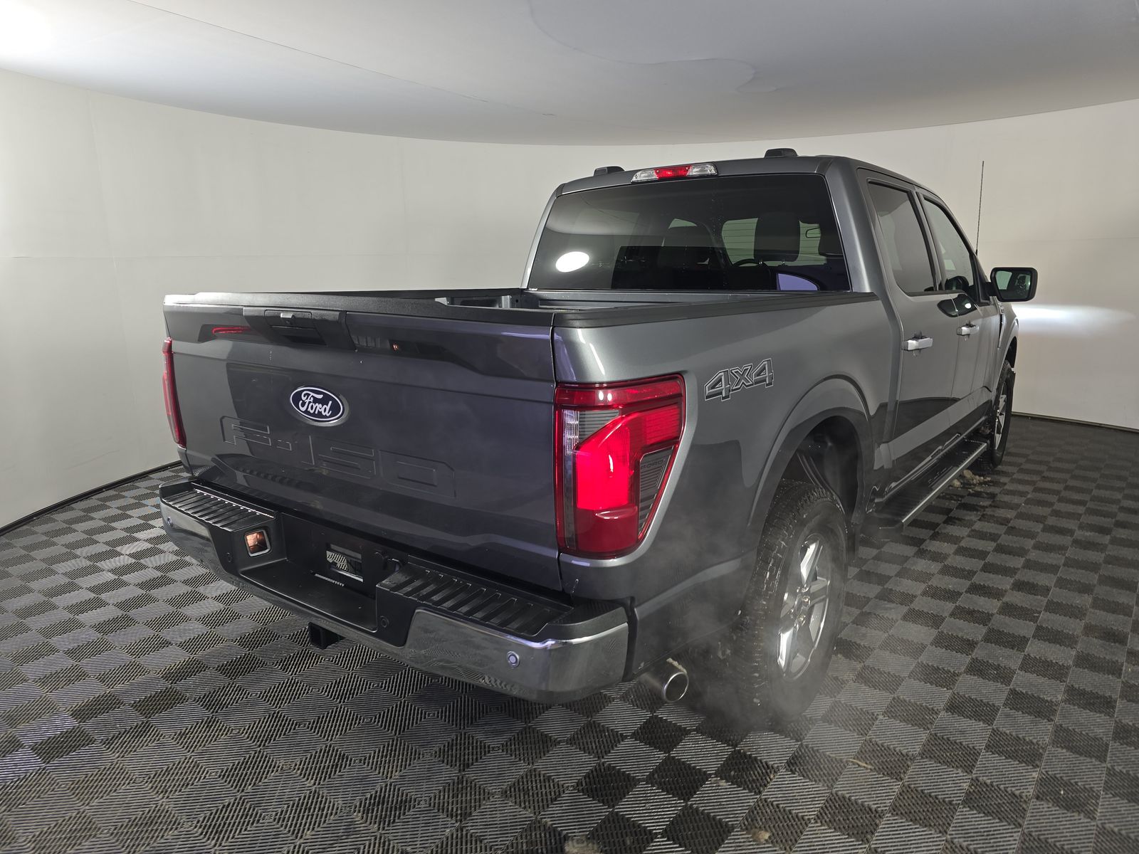 2025 Ford F-150 XLT AWD