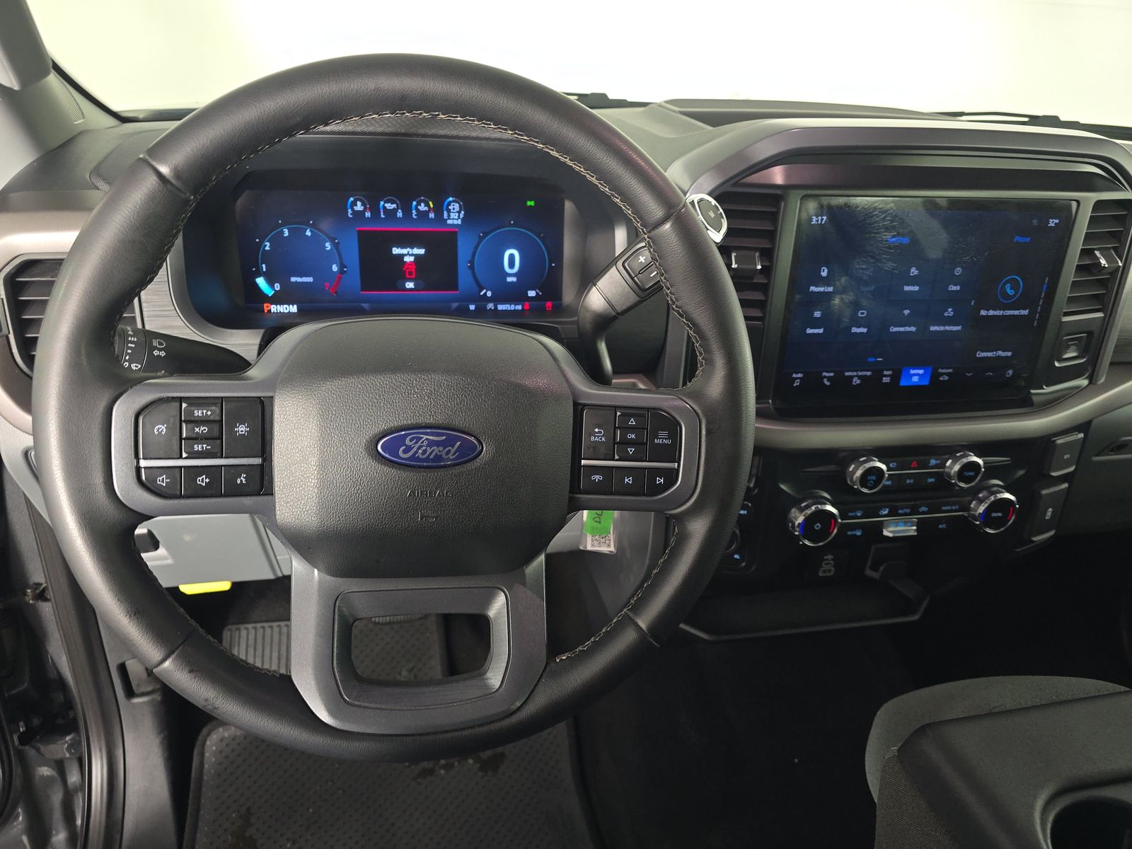 2025 Ford F-150 XLT AWD