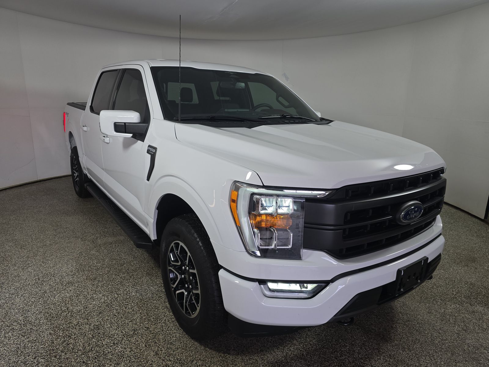 2023 Ford F-150 Lariat AWD
