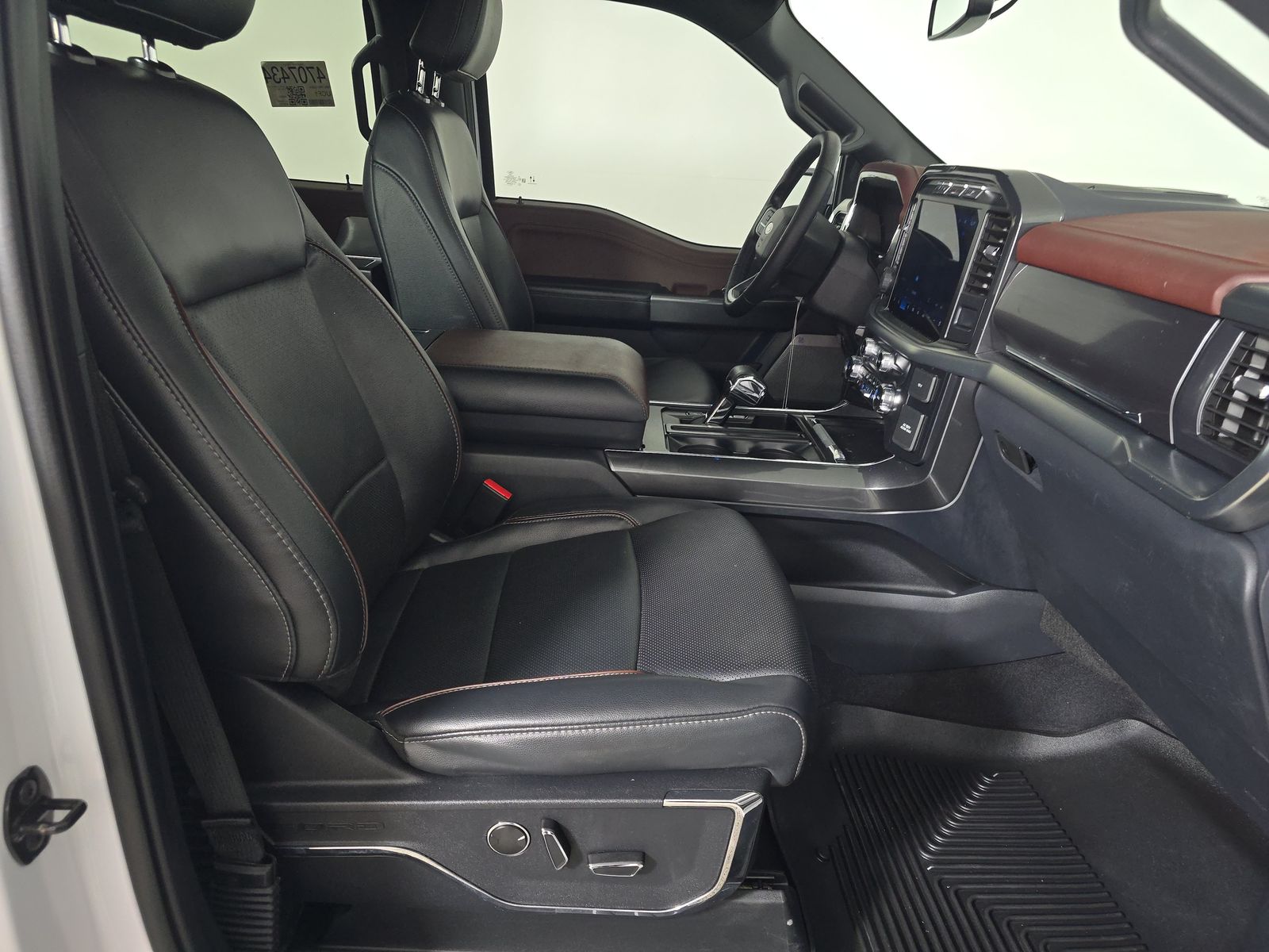 2023 Ford F-150 Lariat AWD