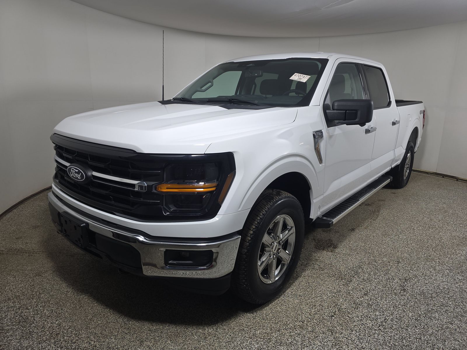2024 Ford F-150 XLT AWD