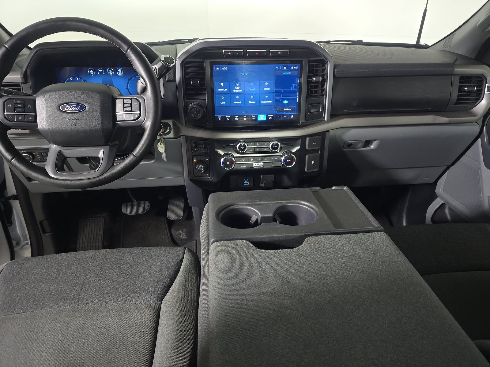 2024 Ford F-150 XLT AWD