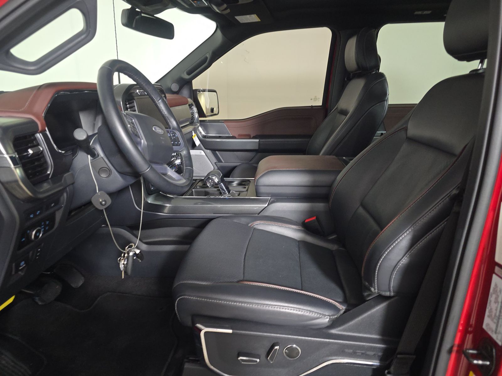 2023 Ford F-150 Lariat AWD