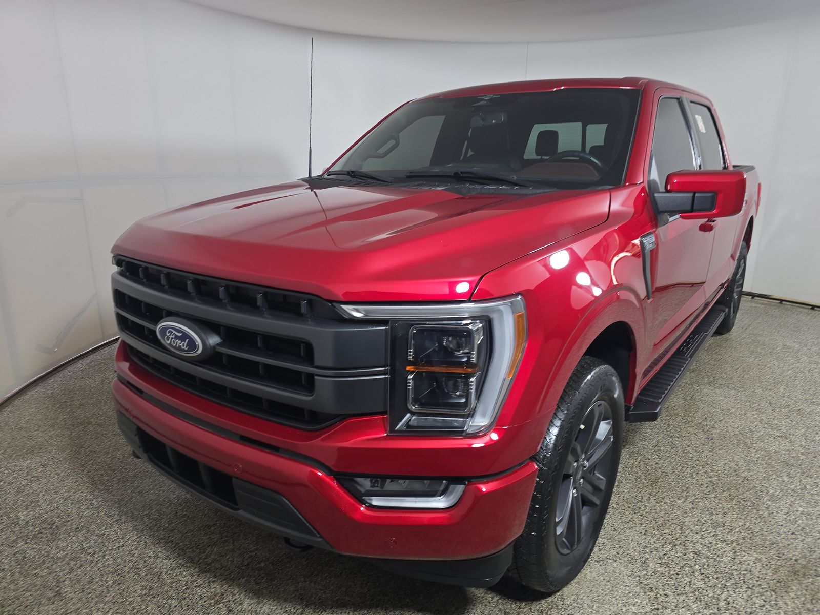 2023 Ford F-150 Lariat AWD