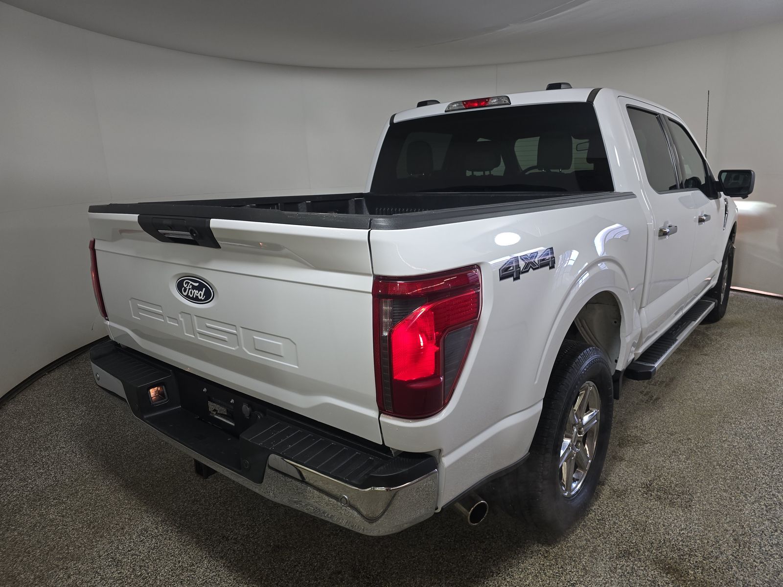 2024 Ford F-150 XLT AWD