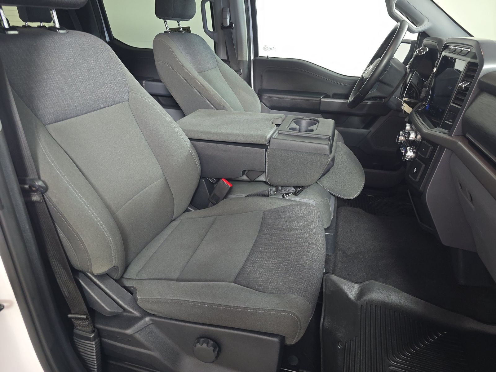 2024 Ford F-150 XLT AWD