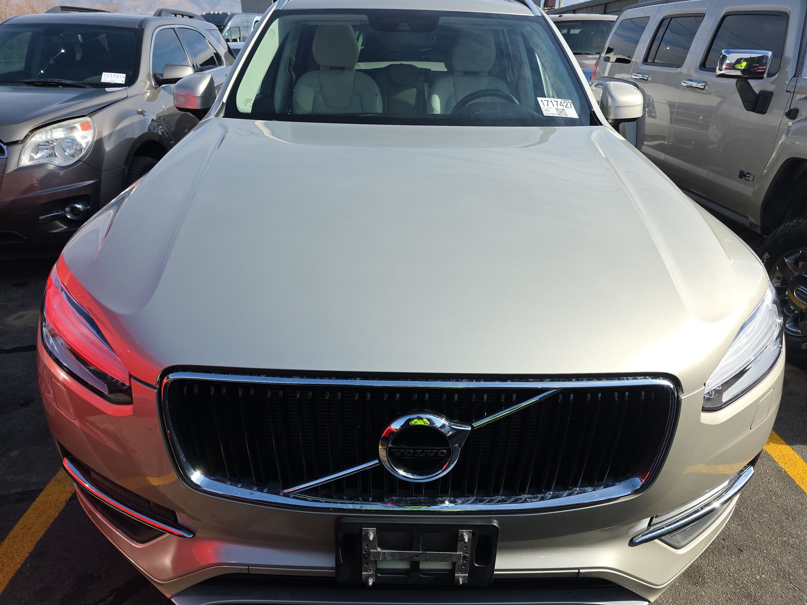 2016 Volvo XC90 T5 Momentum AWD