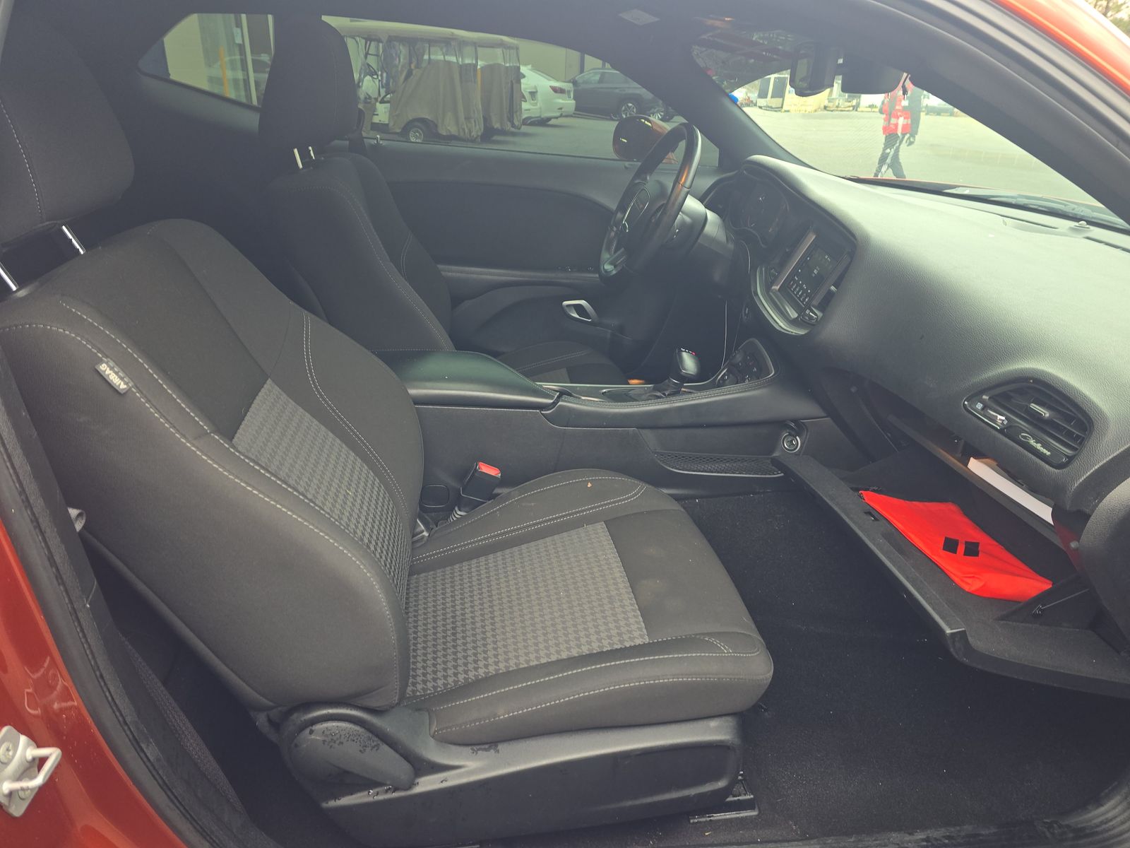 2022 Dodge Challenger SXT RWD