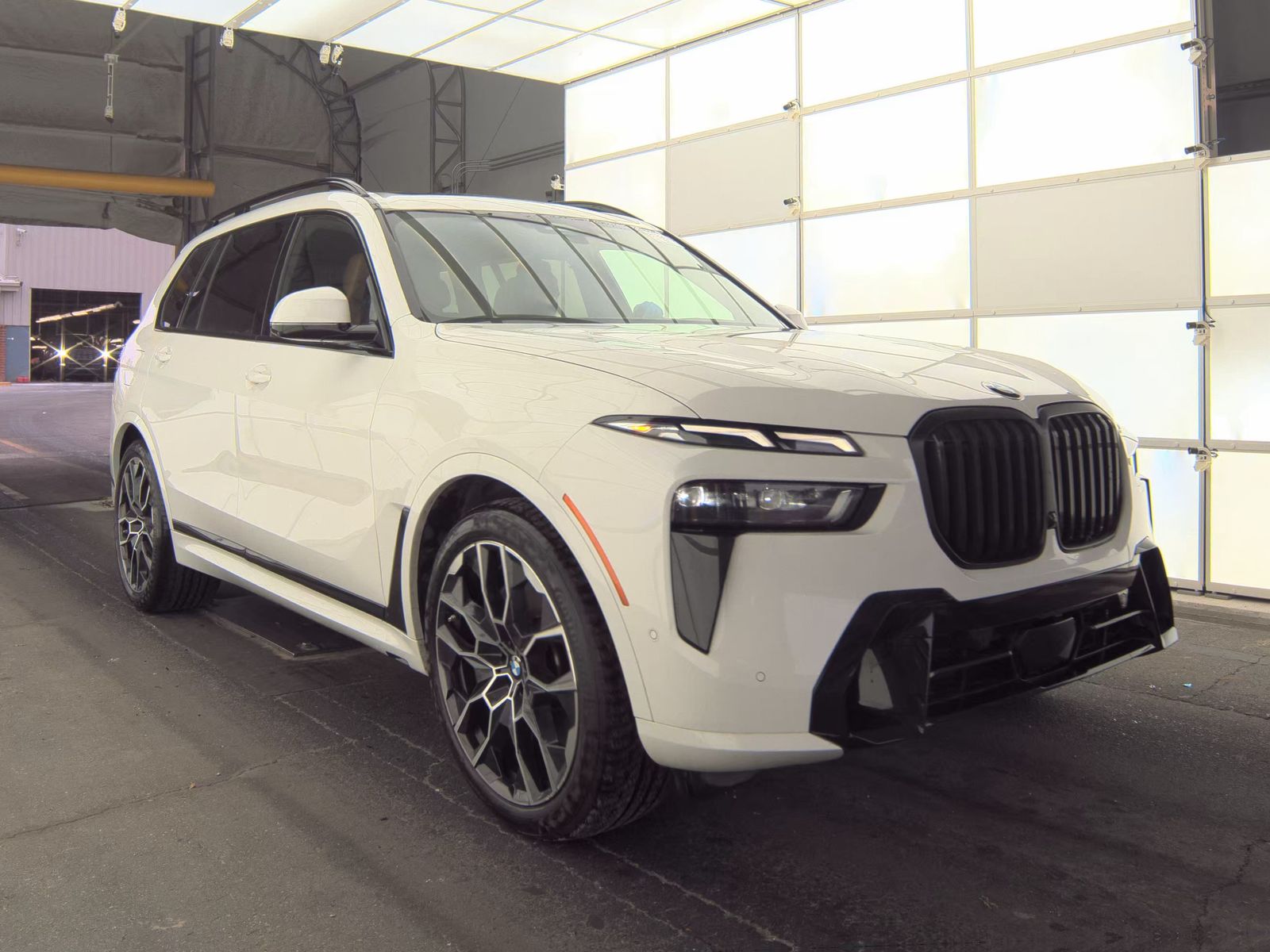 2023 BMW X7 xDrive40i AWD