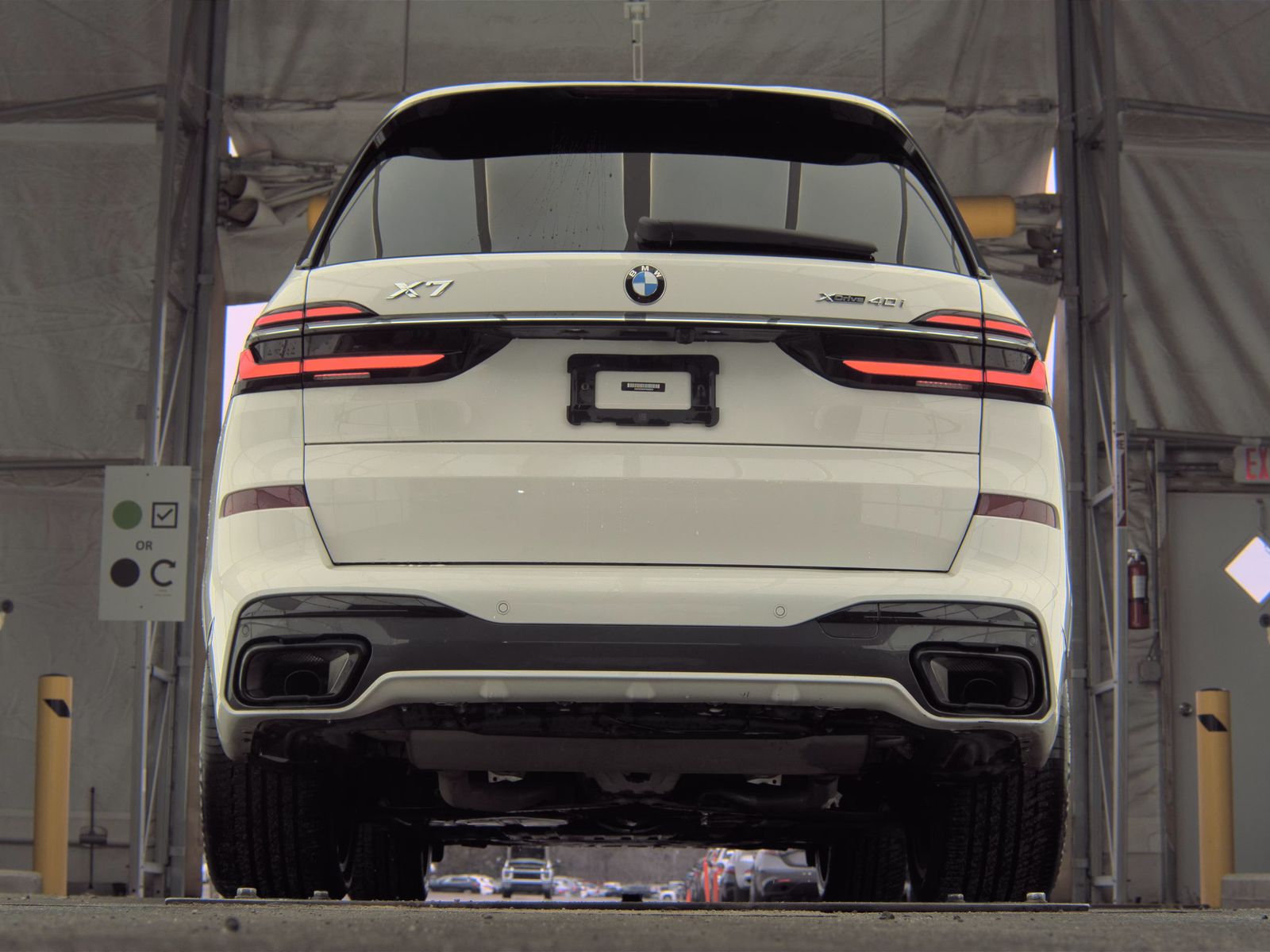 2023 BMW X7 xDrive40i AWD