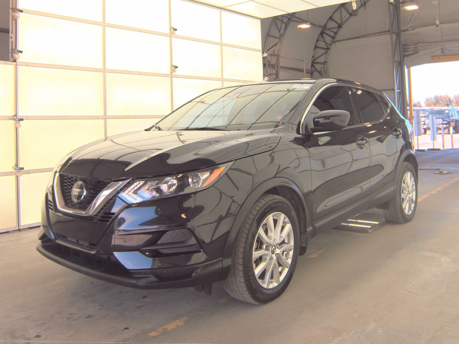2021 Nissan Rogue Sport S FWD