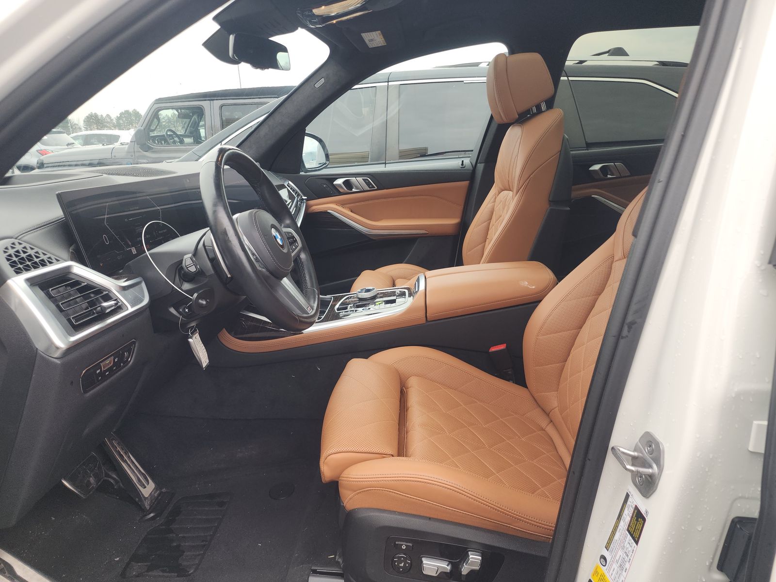 2023 BMW X7 xDrive40i AWD