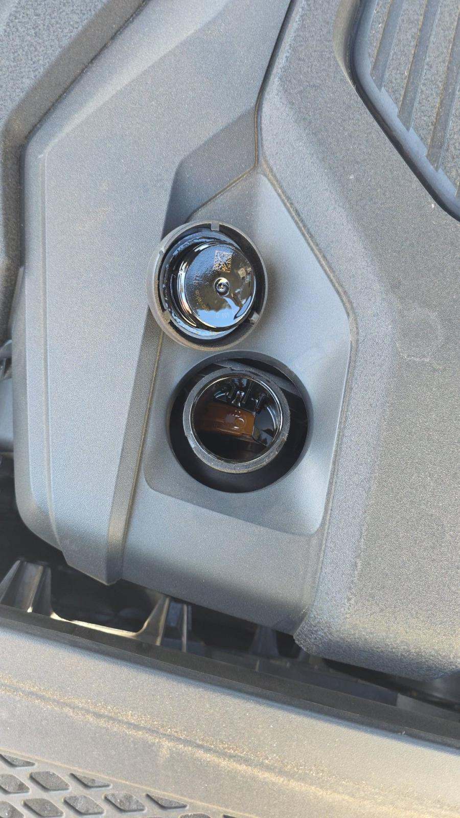 2022 Porsche Macan Base AWD