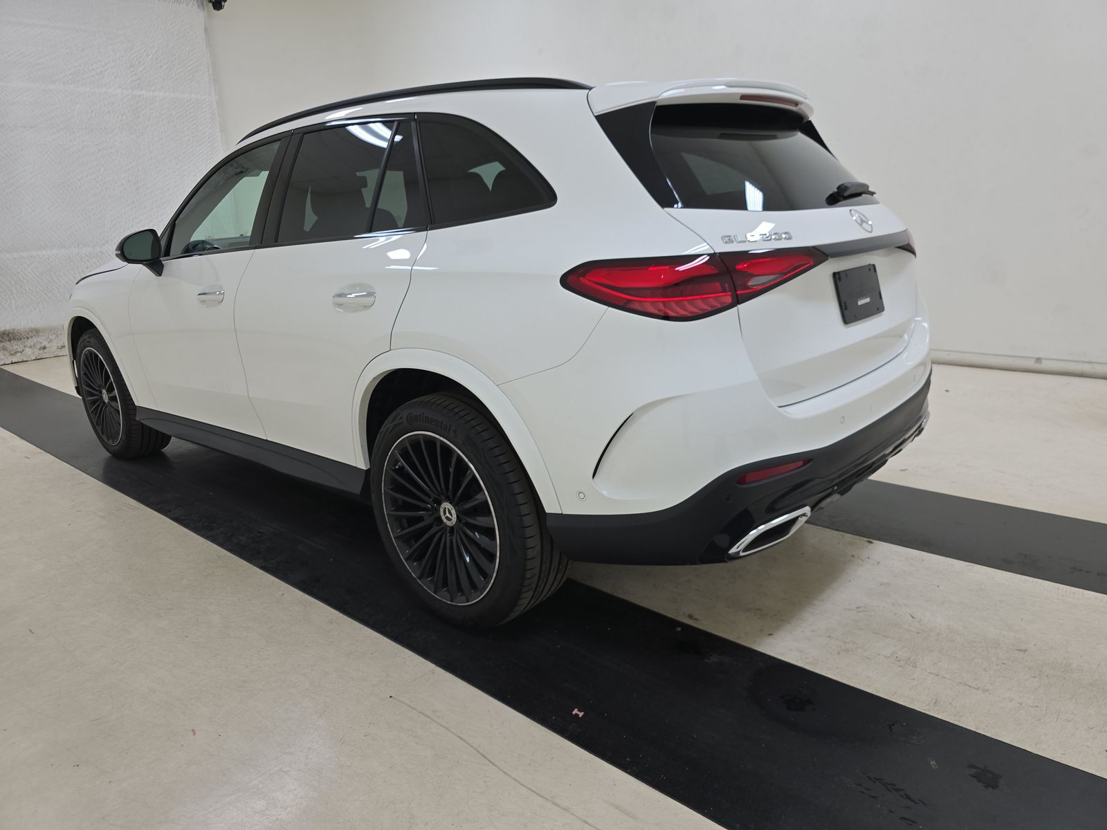 2025 Mercedes-Benz GLC GLC 300 RWD