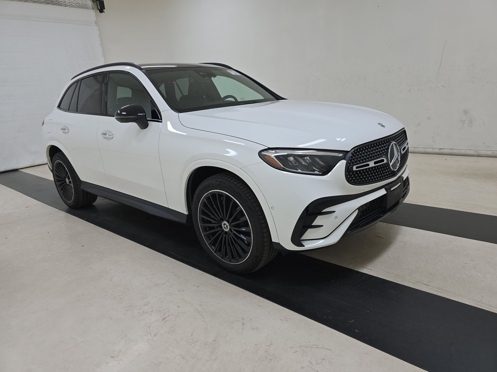 2025 Mercedes-Benz GLC GLC 300 RWD