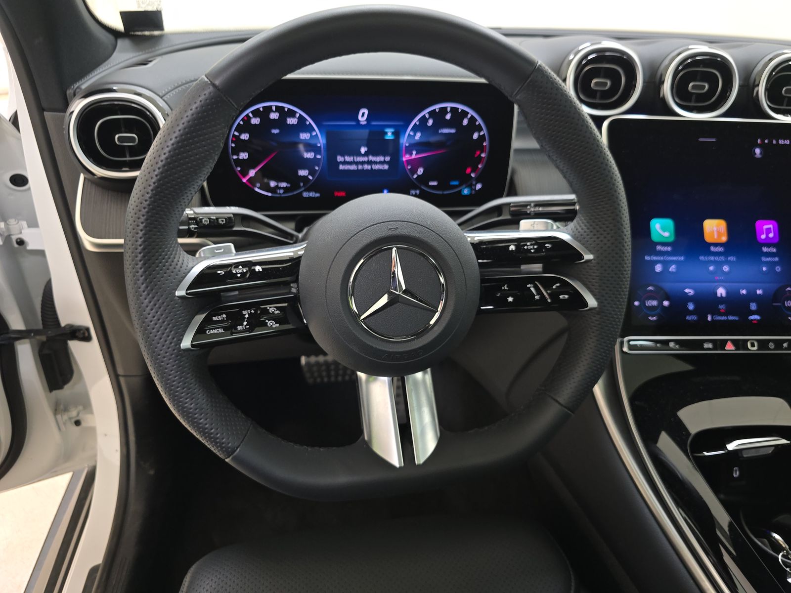 2025 Mercedes-Benz GLC GLC 300 RWD