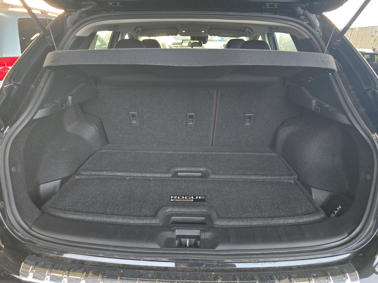 2022 Nissan Rogue Sport SL AWD