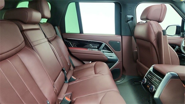 2023 Land Rover Range Rover SE AWD