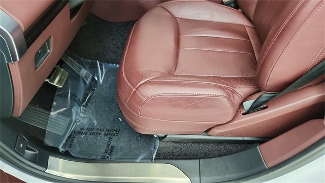 2023 Land Rover Range Rover SE AWD