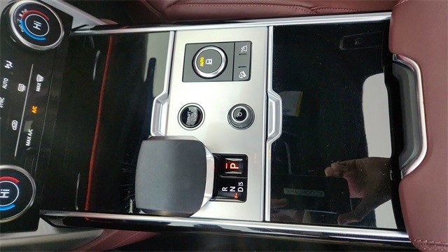 2023 Land Rover Range Rover SE AWD