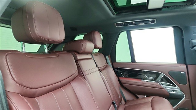 2023 Land Rover Range Rover SE AWD